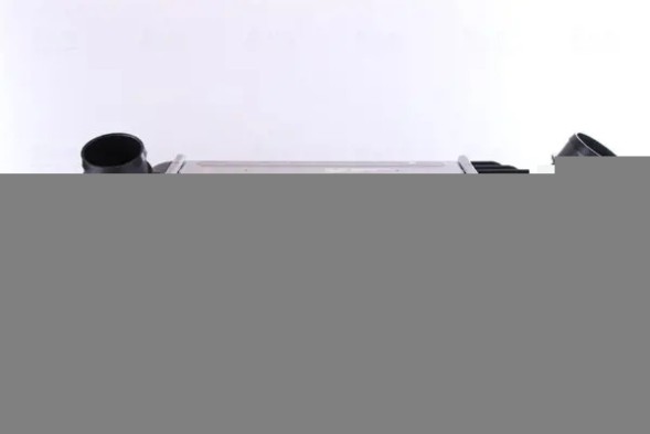 Nissens 96609 Охолоджувач повітря інтеркулер 96609 nissens