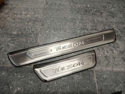 Pro Fusion 5905226118636z НАКЛАДКИ ЗАХИСНІ НА ПОРОГИ HYUNDAI TUCSON 2015-2020 ХРОМ