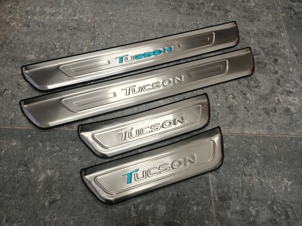 Pro Fusion 5905226118636z НАКЛАДКИ ЗАХИСНІ НА ПОРОГИ HYUNDAI TUCSON 2015-2020 ХРОМ
