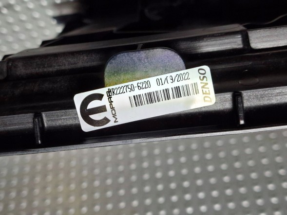 Jeep оригінальне обладнання MR222750-6220 Вентилятор радіатора jeep compass ii 17- 1.3h mr222750-6220