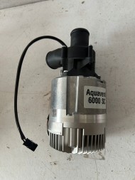 Mercedes-Benz OE Циркуляційний насос для води U4856 U4852 92730C