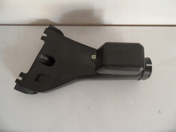 Mitsubishi OE MR281082 ПОВІТРЯНИЙ РЕЗОНАТОР GALANT