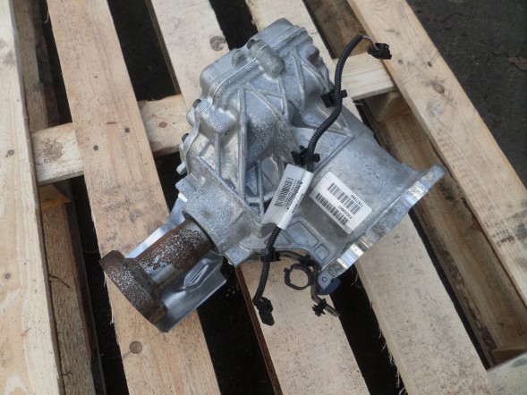 Volvo OE 32339091 Volvo xc60 2.0 t8 трансмісія редуктор d420t8 гібрид 32339091