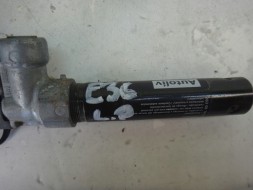 BMW OE 8221011 OEM НАТЯГУВАЧ ЗАСТІБКИ РЕМЕНЯ ЛІВИЙ ПЕРЕДНІЙ BMW Z3 E36 72118167711