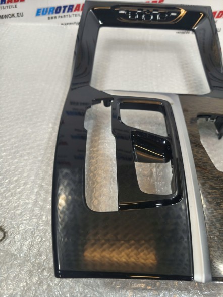 BMW OE BMW 6820690 6822047 BMW G01 G02 G08 ДЕКОРАТИВНА НАКЛАДКА КОНСОЛІ ТУНЕЛЮ ДУБ ТЕМНИЙ 6820690 6822047
