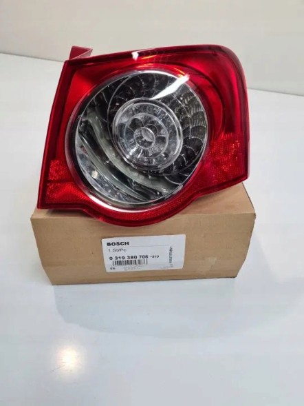 Volkswagen OE 0319380706 3C5945096C Задня права LED фара Bosch Volkswagen Passat B6 Sedan 3C5945096C