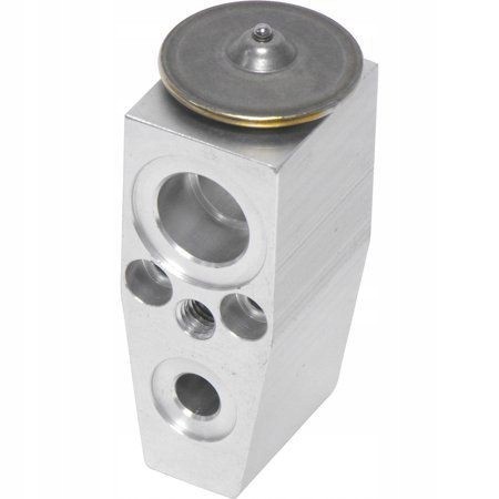 Китай UAC-EX10384C РОЗШИРЮВАЛЬНИЙ КЛАПАН FORD MUSTANG 10-22