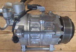 BMW OE 64525B821D2 5B821D2 64527945819 7945819 64525A58A55 5A58A55 64526822847 6822847 64529375057 9375057 Компресор кондиціонера BMW G32 G30 G11 G12 з муфтою