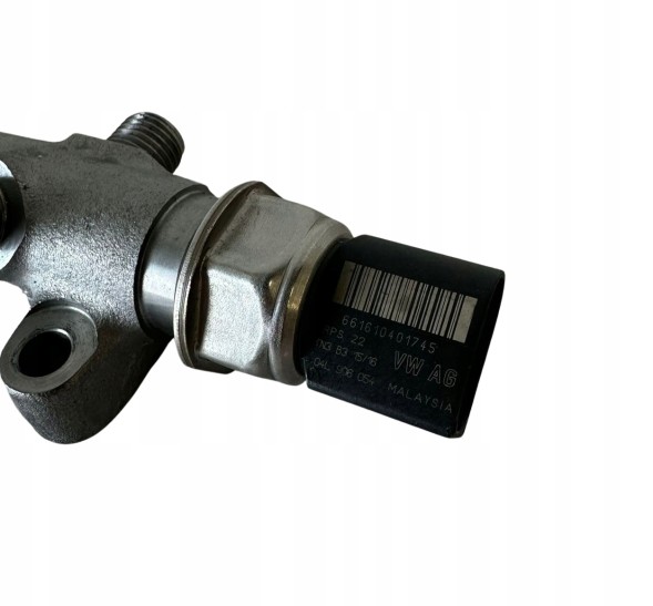 Volkswagen OE 04L130089F 04L 130 089 F glp Планка інжекторна 1.6 TDI VwAG 04L130089F фото!