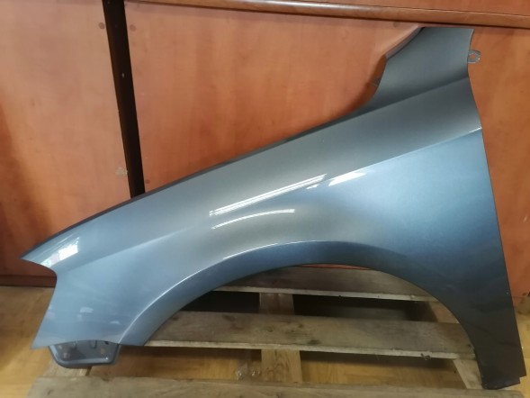 Китай БРИЗГОВИК ЛІВИЙ VOLKSWAGEN PASSAT B7 LD7X