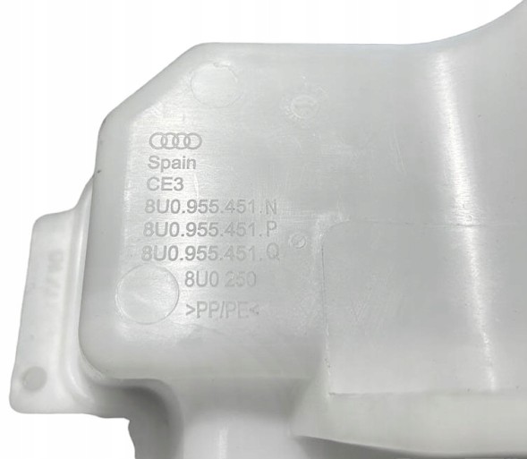 Audi OE 8U0955453Q Оригінальний бак для збірників омивачів рідини audi q3 12- 8u0955453q