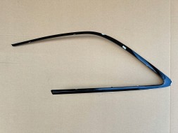 SEAT OE 5FE853346E SCH1 SEAT LEON 4 IV KOMBI ЧОРНА ДЕКОРАТИВНА НАКЛАДКА ВІДПОРУ СКЛА ПРАВА ЗАДНЯ НОВА ОРИГІНАЛ