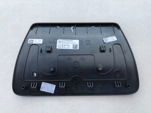 Mercedes-Benz OE LISTWA DEKORACYJNA TUNELU ŚRODKOWEGO C KLASA 205 W205 A2056809504 LISTWA DEKORACYJNA TUNELU C KLASA 205 W205 A2056804506 DEKOR TUNELU C KLASA 205 W205 ПЛАНКА ДЕКОР МЕРСЕДЕС C КЛАС 205 W205 A2056809504