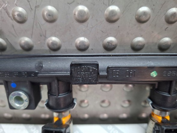 Fiat OE S26337914 Форсунки планка iwp160 55195806 fiat 500 punto doblo 1.2 1.4 8v 2007-