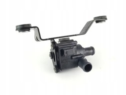 Vemo V10-16-0027 Додатковий насос циркуляції води AUDI SEAT SKODA VW 1.6 / 2.0 TDI 5Q0965561B ori