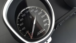 Moman 0089688084779 Maserati Quattroporte набирає M. Carbone