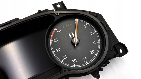 Moman 0089688097175 Bentley Mulsanne циферблати спідометра заміна з MPH на km/h датчики конвертація