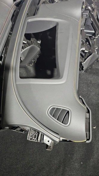 Faurecia A2546802501 Приладова панель, кабіна Mercedes Glc W254, CLE 236, C-Class W206