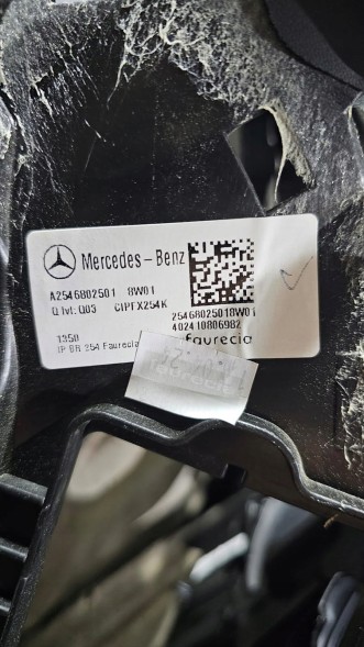Faurecia A2546802501 Приладова панель, кабіна Mercedes Glc W254, CLE 236, C-Class W206