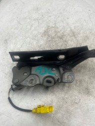 Audi OE 8V0823301F 8V0823823F ROZ ЗАВІСА КАПОТА ЛІВА ПІРОТЕХНІЧНА 8V0823301 8V0823823F AUDI A3 8V 17Р