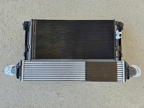 Китай ZK1-000283 Комплект радіаторів Audi SQ5 FY 80A 3.0