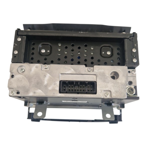 Isuzu OE ISUZU OE 8981260813 Автомагнітола CD MP3 BLUETOOTH для ISUZU D MAX OE 8981260813