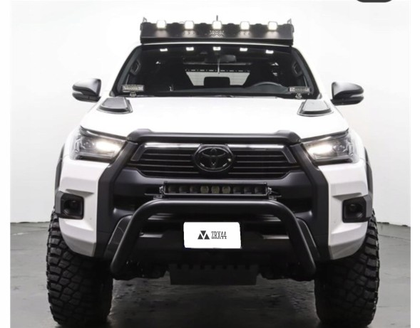 Китай 7025ÖKP176 Toyota Hilux передня балка Bull black 2015-