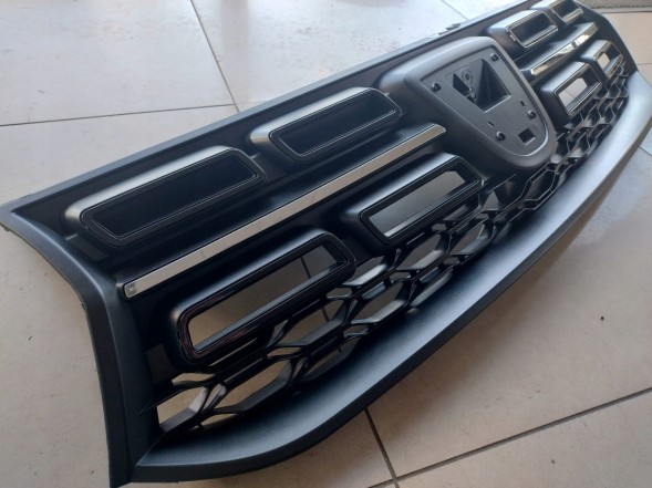 Polcar 623107554R 6231-075-54R НОВА РЕШІТКА РАДІАТОРА DACIA SANDERO II LOGAN 2016-> 17 18 19