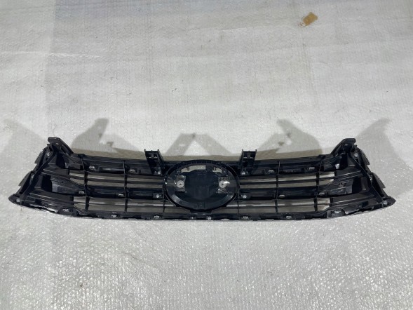 Toyota OE 53111-0K720 531110K720 5314171010 531270K260, 161031, 531110K720, 5314171010, 640ATH161031 Решітка радіатора передня Toyota Hilux VIII 531110K720