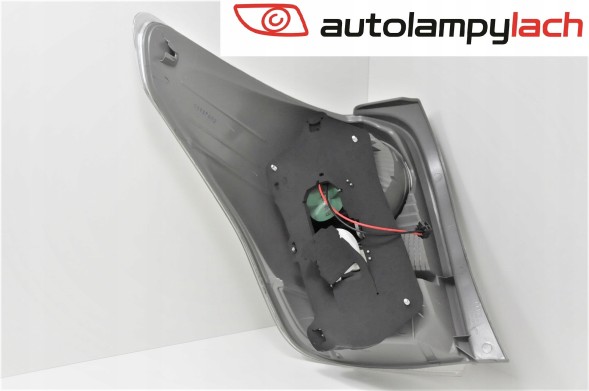 CHINA 903-0933rR212-19T5R-LD-UEBM Toyota verso 09- лампа задня світлодіодна нова