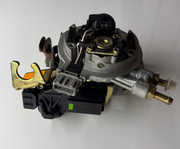 Polonez OE 0132006000 Дросельна заслінка, інжекторний пристрій опель, полонез bosch kpl.