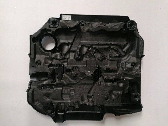 Skoda OE 04L103925T/04L103 925T Щиток накладки двигуна верхній Skoda 1,6 2,0 TDI НОВИЙ