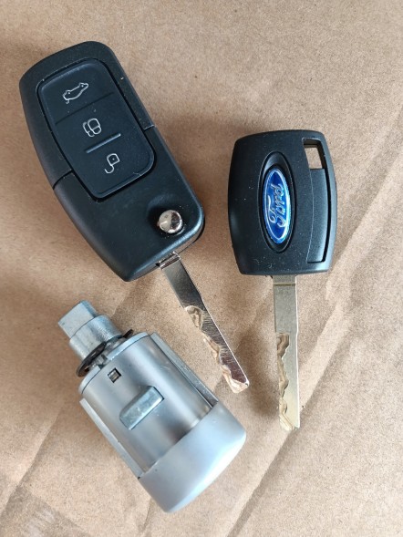 Китай 1 677 531 [FORD] НОВИЙ ВСТАВОК ЗАМКА ЗАПАЛЮВАННЯ ДЛЯ FORD MONDEO MKIV 4 ЗАМОК ЗАПАЛЮВАННЯ