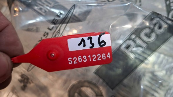 Fiat OE S26312264 ПІДКРИЛОК ПРАВИЙ ПЕРЕДНІЙ 51934458 FIAT 500S SPORT 2013-