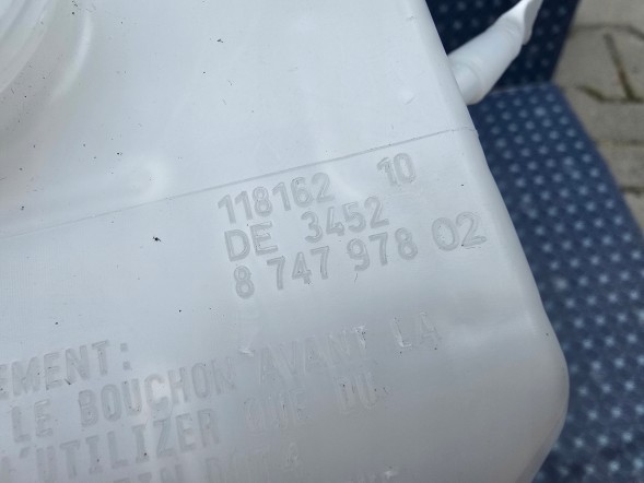 BMW OE ZBIORNIK PŁYNU HAMULCOWEGO BMW I4 G26 8747978 NOWY ORGINAŁ QUALI22.08,25 БАК ГАЛЬМІВНОЇ РІДИНИ BMW I4 G26 8747978 ОРГІНАЛ