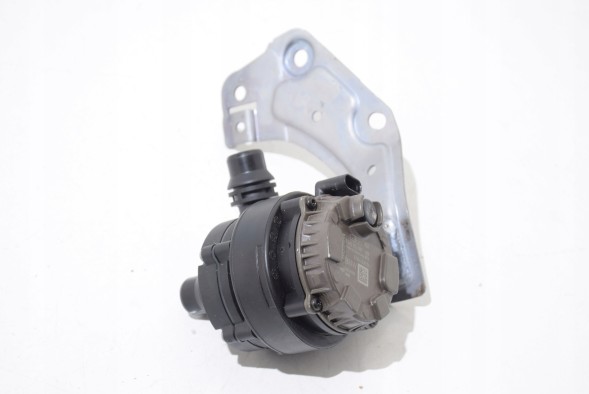 BMW OE 6834936 8838951 BMW Bmw x7 g07 40ix 30dx m50dx насос водяного насоса циркуляційної охолоджуючої рідини