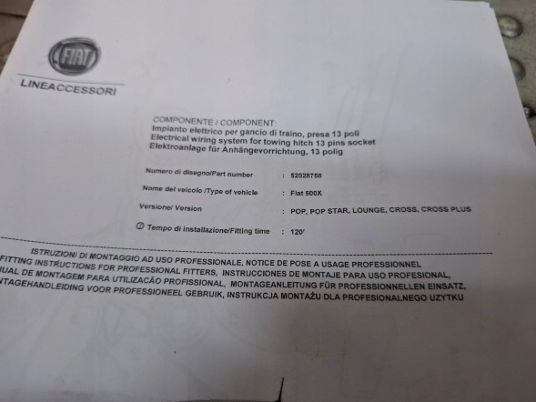 Fiat OE КОМПЛЕКТ ПРОВОДІВ ФАРКОПА + БЛОК УПРАВЛІННЯ + РОЗ'ЄМ 13 PIN 52028758 FIAT 500X OE