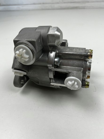 PE Automotive 012.504-00A PE ГІДРАВЛІЧНИЙ НАСОС MERCEDES BENZ ACTROS POWER 012.504-00A