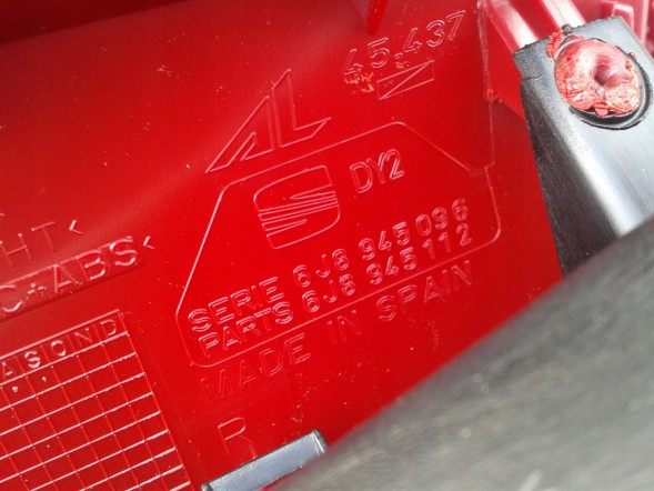 Seat PRZEKAŹNIK ŚWIEC MERCEDES 204 2.2 CDI A6519005602 ФАРА ЗАДНЯ ПРАВА SEAT IBIZA IV 6J УНІВЕРСАЛ 6J8945096