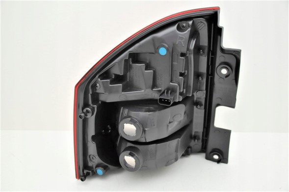 Signeda ZCR1920(K)R-SL JEEP COMPASS 2011- ПРАВА ФАРА LED НОВА США (США)