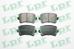 05P1390 LPR Комплект гальмівних колодок з 4 шт дисків