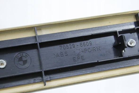 BMW OE 2261198 51162261198 ДЕКОРАТИВНА НАКЛАДКА ПАНЕЛІ ПАСАЖИРА, ДЕРЕВ'ЯНА, БЕЖЕВА 0110 BMW E36 2261198