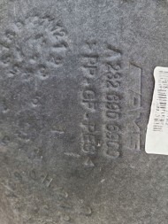 Mercedes-Benz OE A2326906900 переднє надколесо P