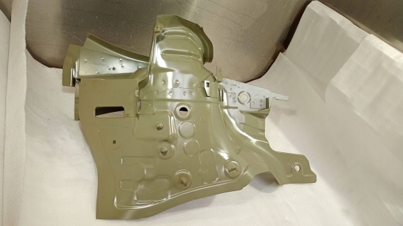 Volkswagen OE 6R0809121 VW POLO V 6R 09-17 ЧАША КРІПЛЕННЯ СПРЕЗИНУ ЛІВА ПЕРЕДНЯ ЛІВА C508