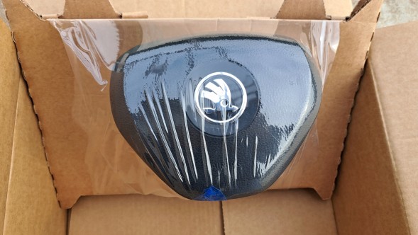 Skoda OE fabia 3 airbag poduszka kierowcy P.0 Skoda Fabia III AIRBAG подушка водія 6В0880201А