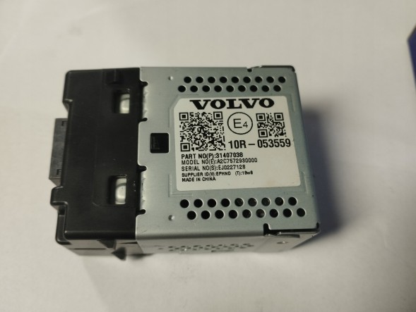 Volvo OE РОЗЕТКА ПОРТ USB ЄВРОПА 31407038 VOLVO V90 II 19Р