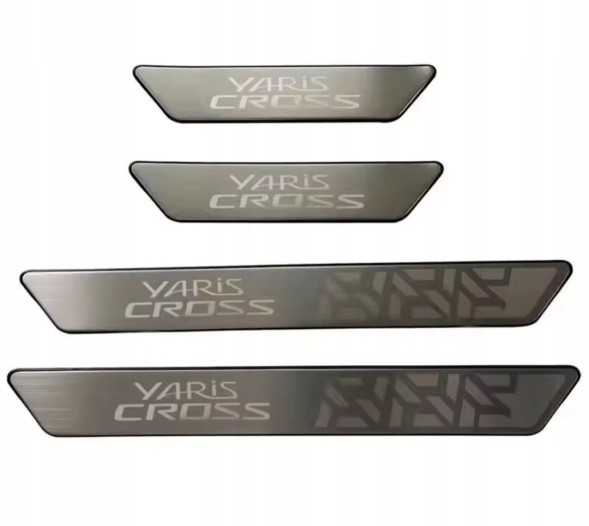 AL Yaris009166 НАКЛАДКИ НА ПОРОГИ ЗАХИСНІ TOYOTA YARIS Cross Сріблясті