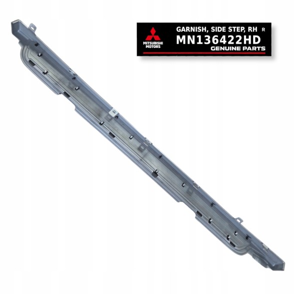 Mitsubishi OE MIT-009131 Накладка кронштейна порога права Mitsubishi Pajero III LONG MN136422HD OE