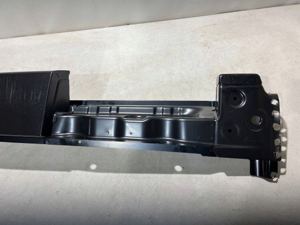 Volkswagen OE 7C0809027 pmi150921 КРИЛО ЗАДНЄ ЛІВЕ КУТОВЕ СТІЙКА VW CRAFTER 7C0809027