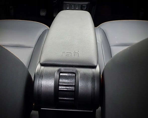 Rati 5904708692381 Підлокітник присвячений SKODA CITIGO 2012-